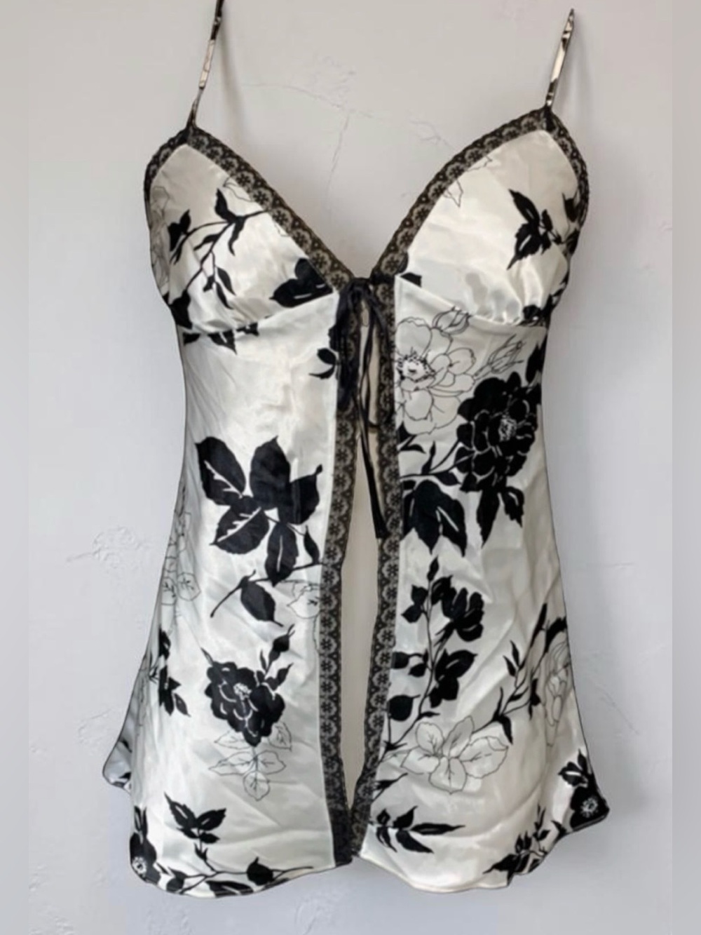 Victoria's Secret White and Black Floral Satin Chemise